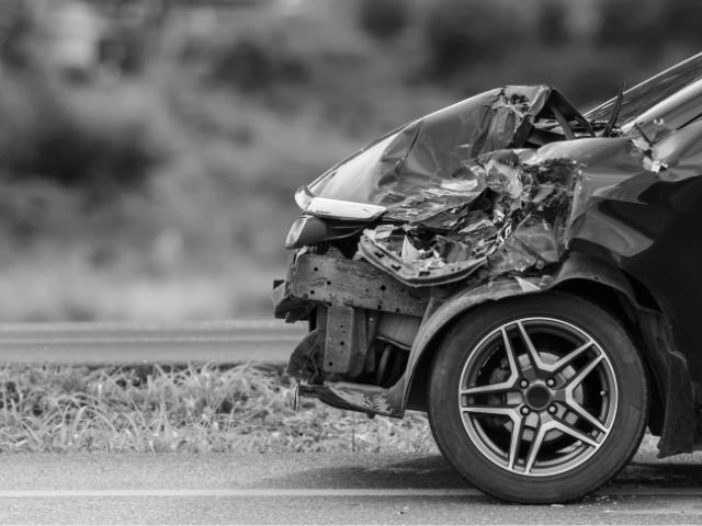 Accident de voiture: deux jeunes étaient morts lors de l'accident 